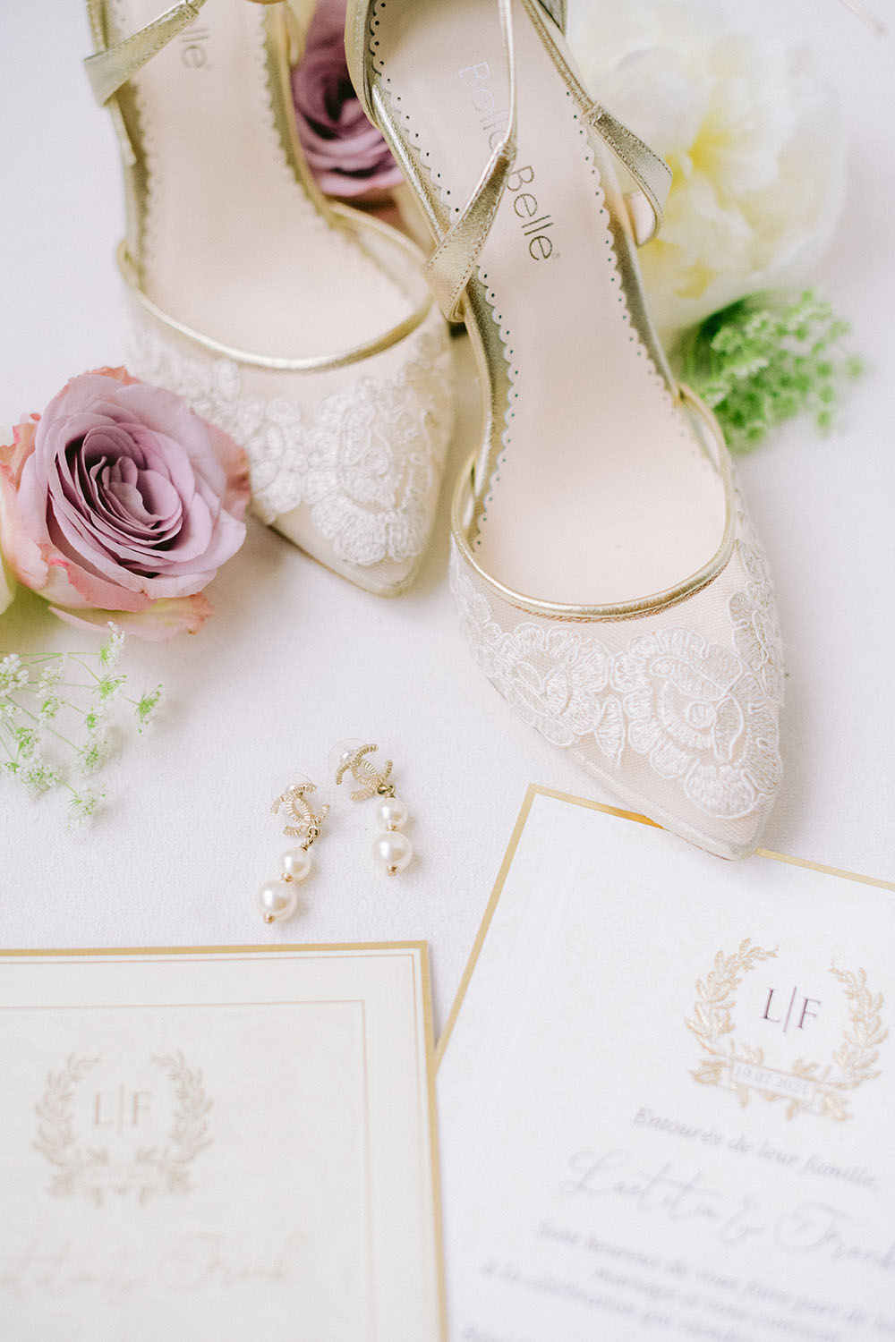 wedding stationnery with wedding shoes bella belle shoes